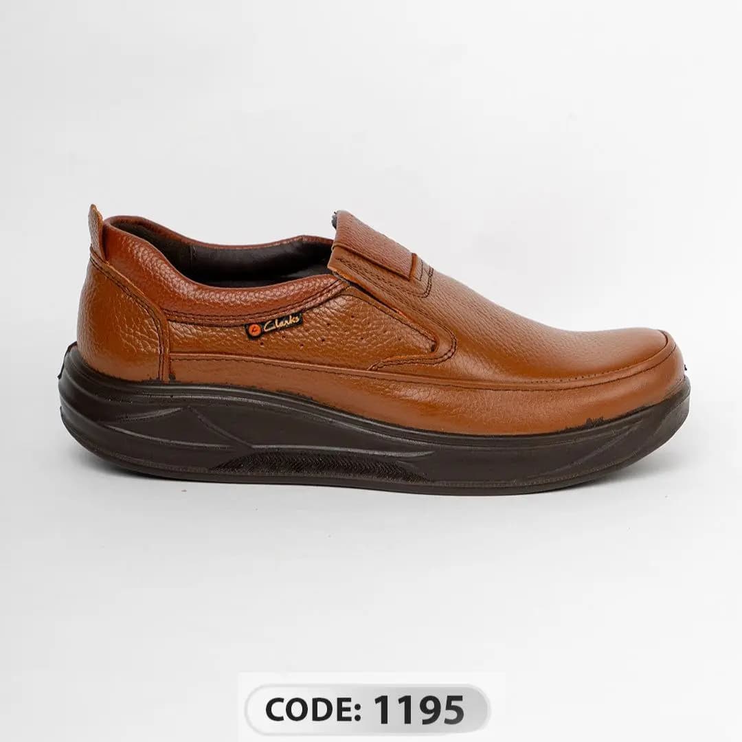 کفش مردانه چرم طبیعی clarks قهوه ای زیره قهوه ای سوخته ( کد 1195)