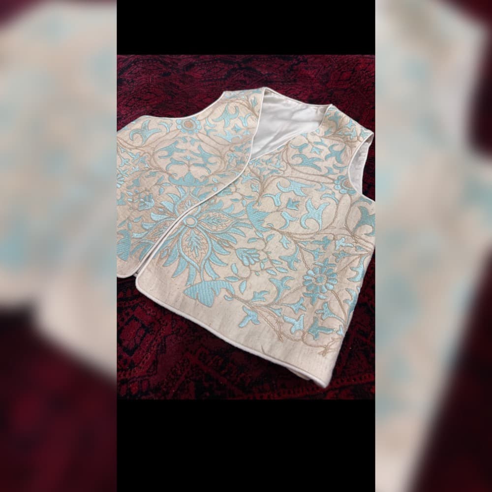 جلیقه/وست مدل مَهوَش(یعنی مانند ماه زیبا و قشنگ) — تصویر ۴