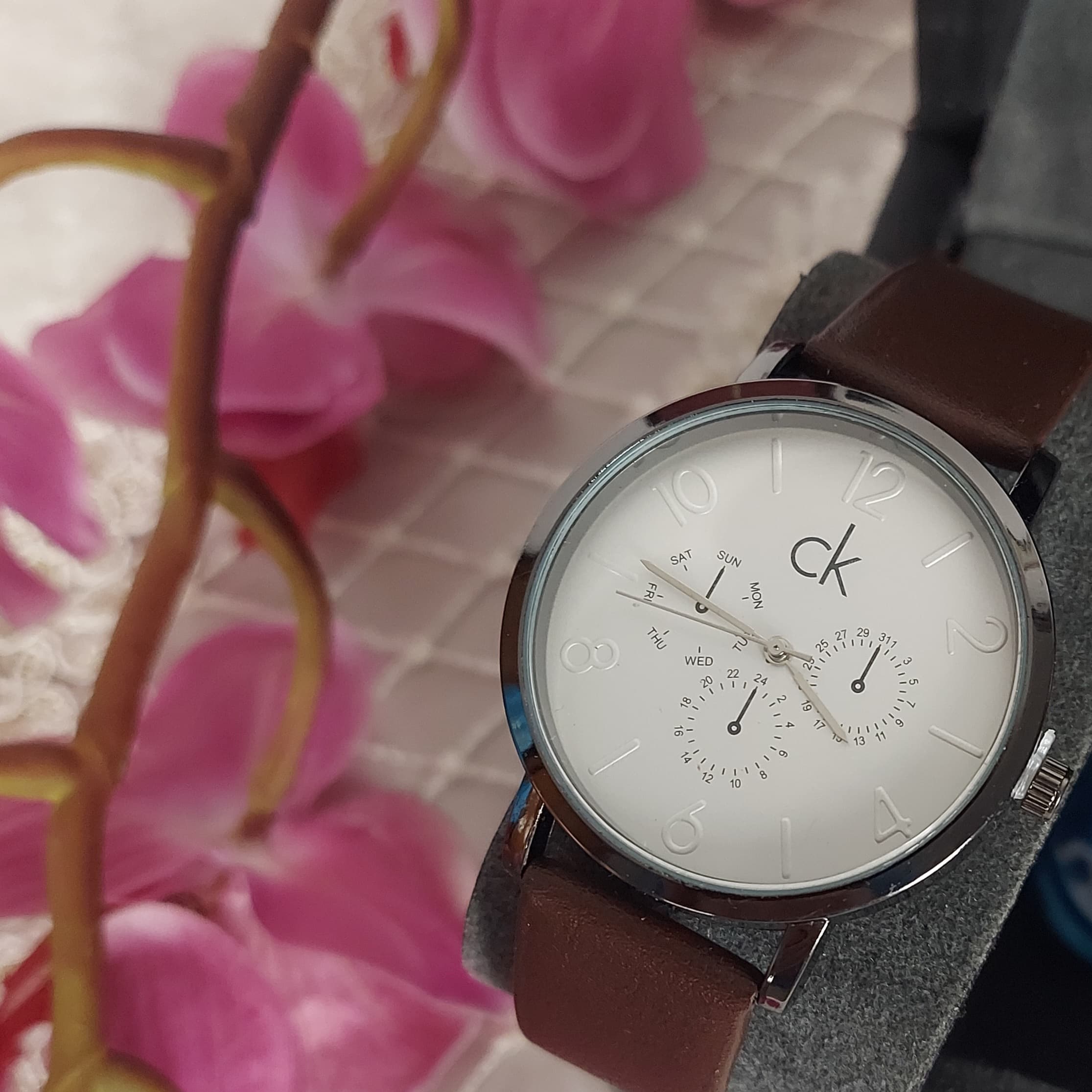 ساعت مردانه Ck بند چرمی — تصویر ۲
