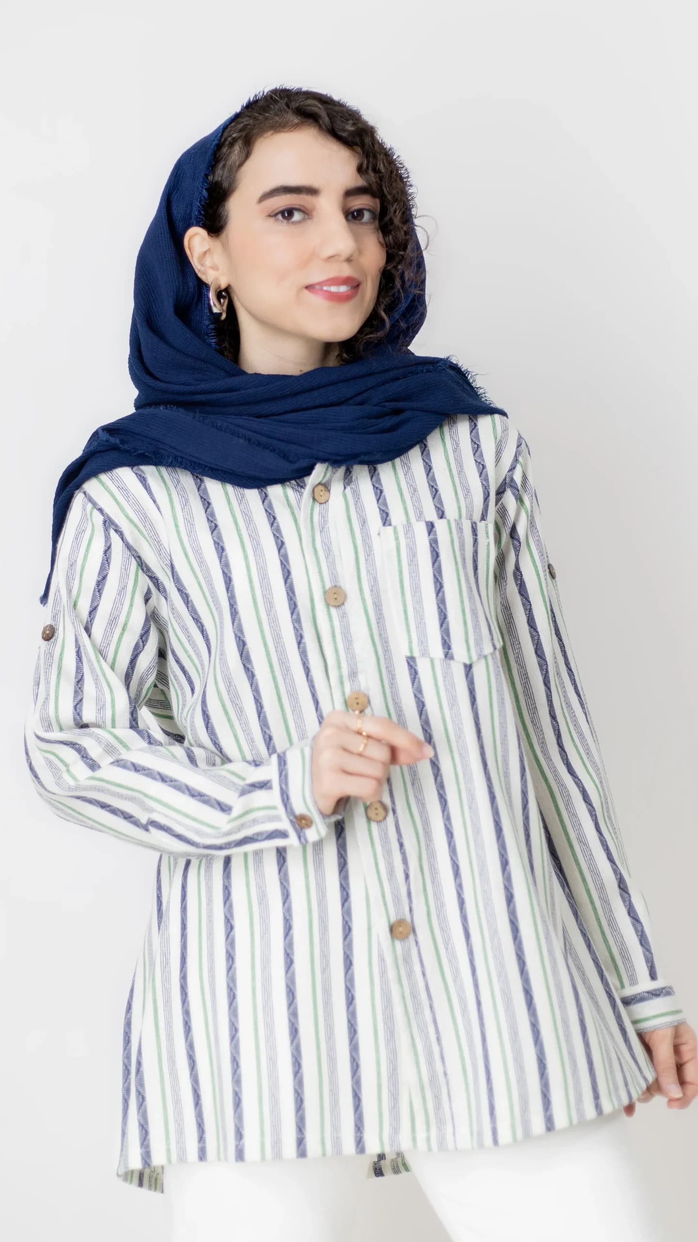 شومیز راه راه لینن — تصویر ۳