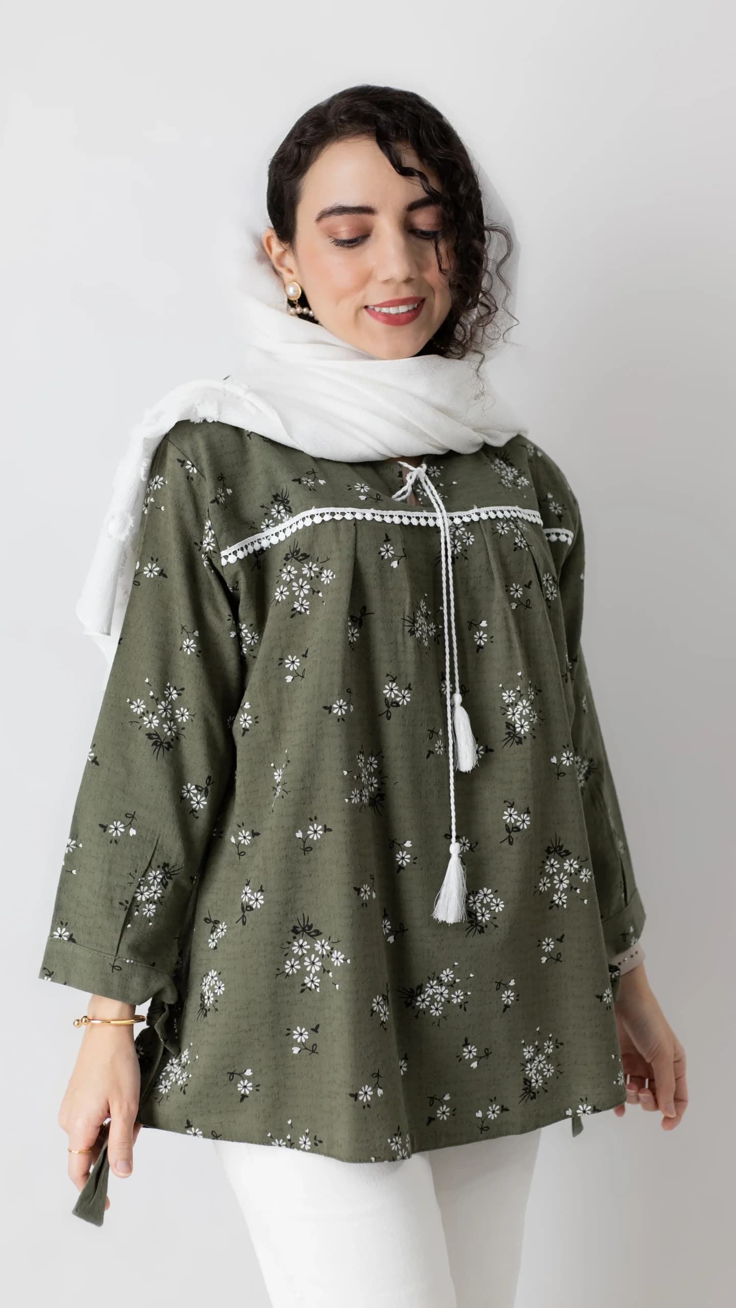 عروسکی گل گچی — تصویر ۵