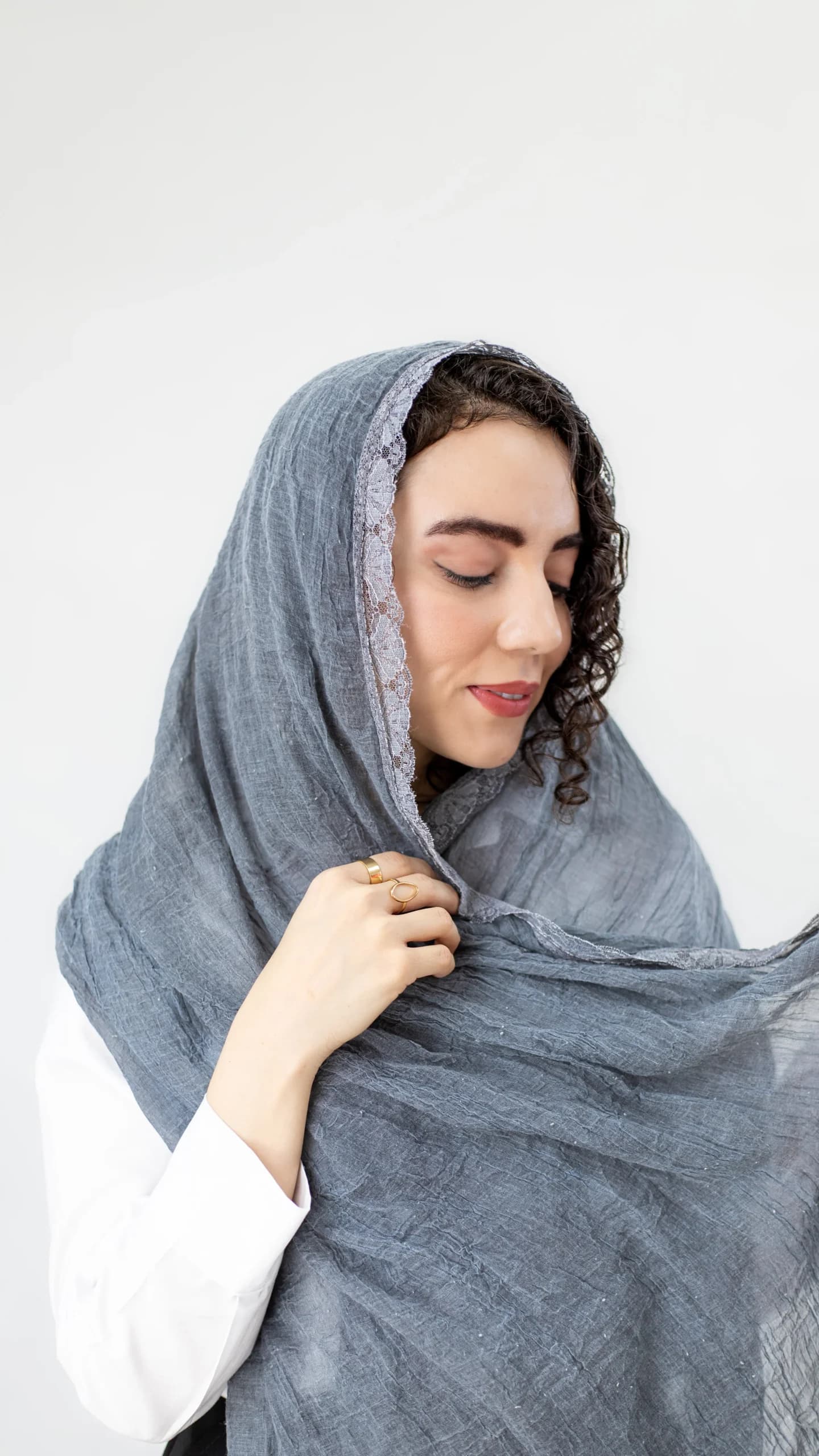 شال حاشیه گیپور — تصویر ۸