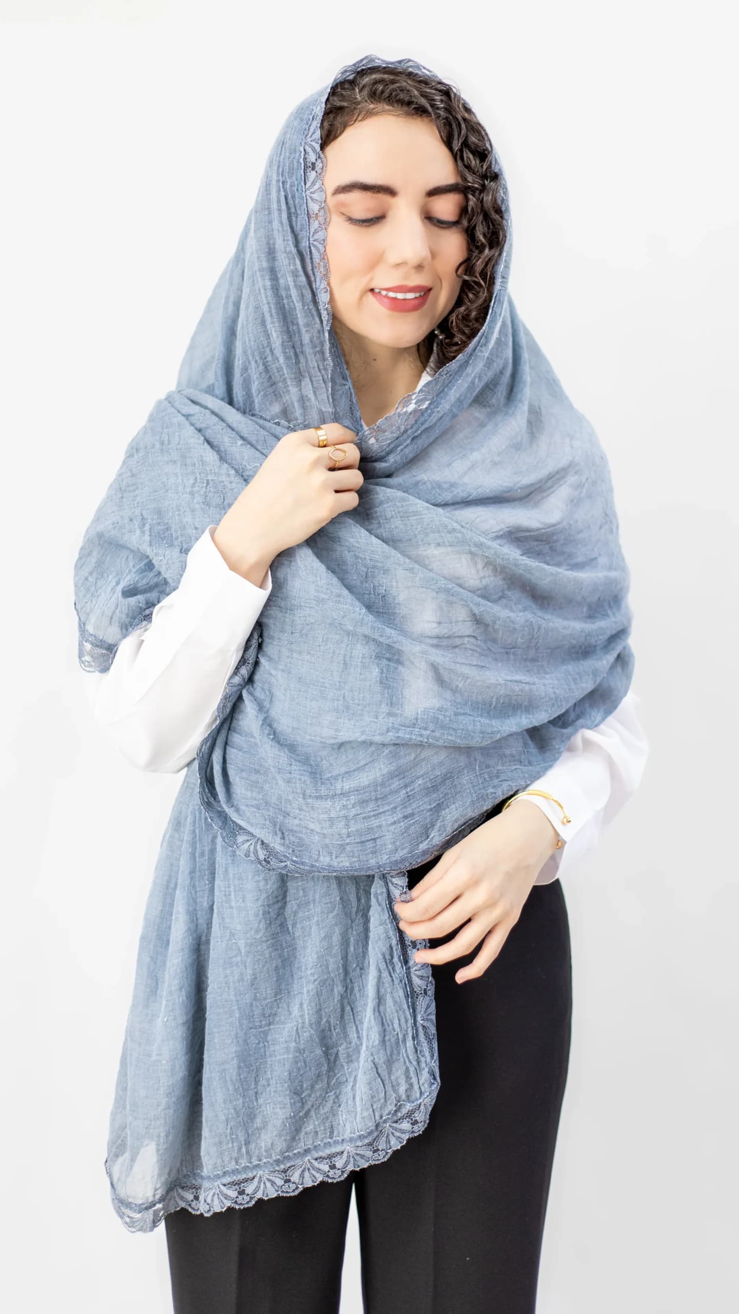 شال حاشیه گیپور — تصویر ۷