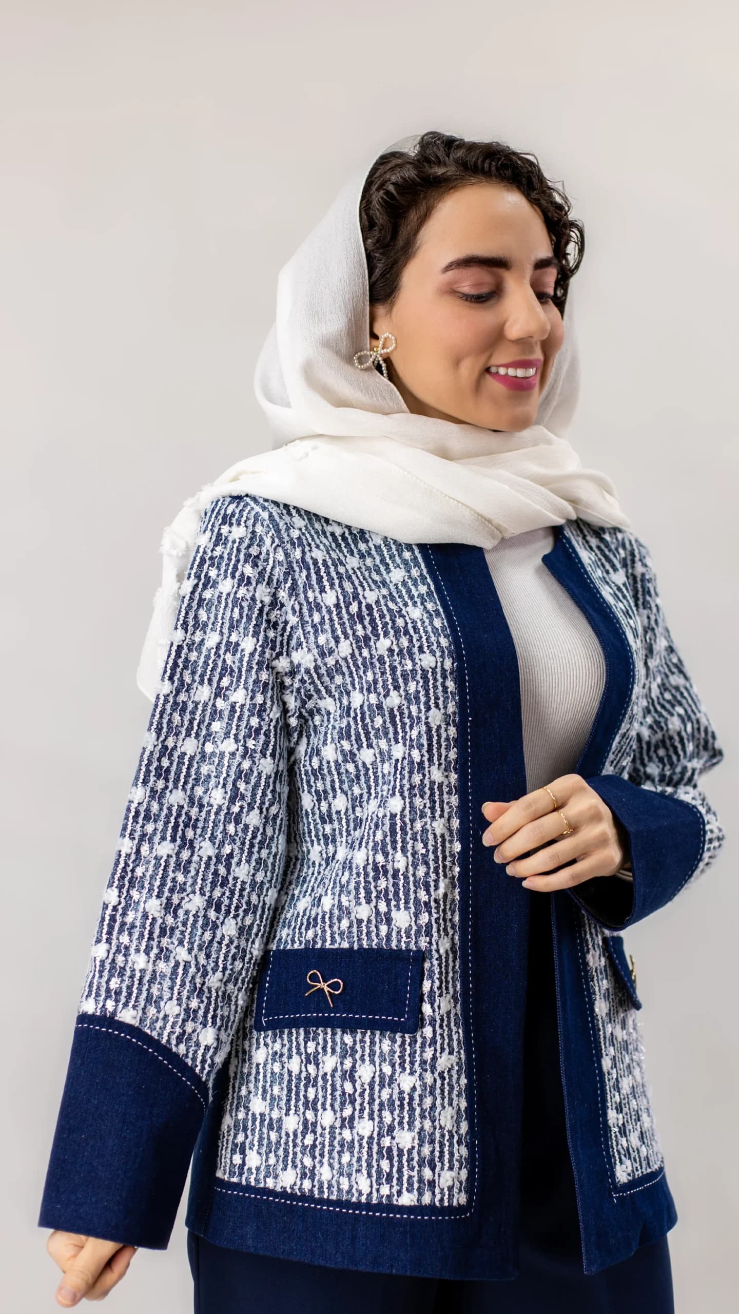 کت جین شلال — تصویر ۴