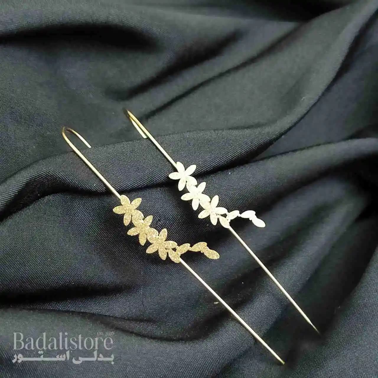 گوشواره کراس مدل گلبرگ طرح طلا برند استینلس استیل کد 10087