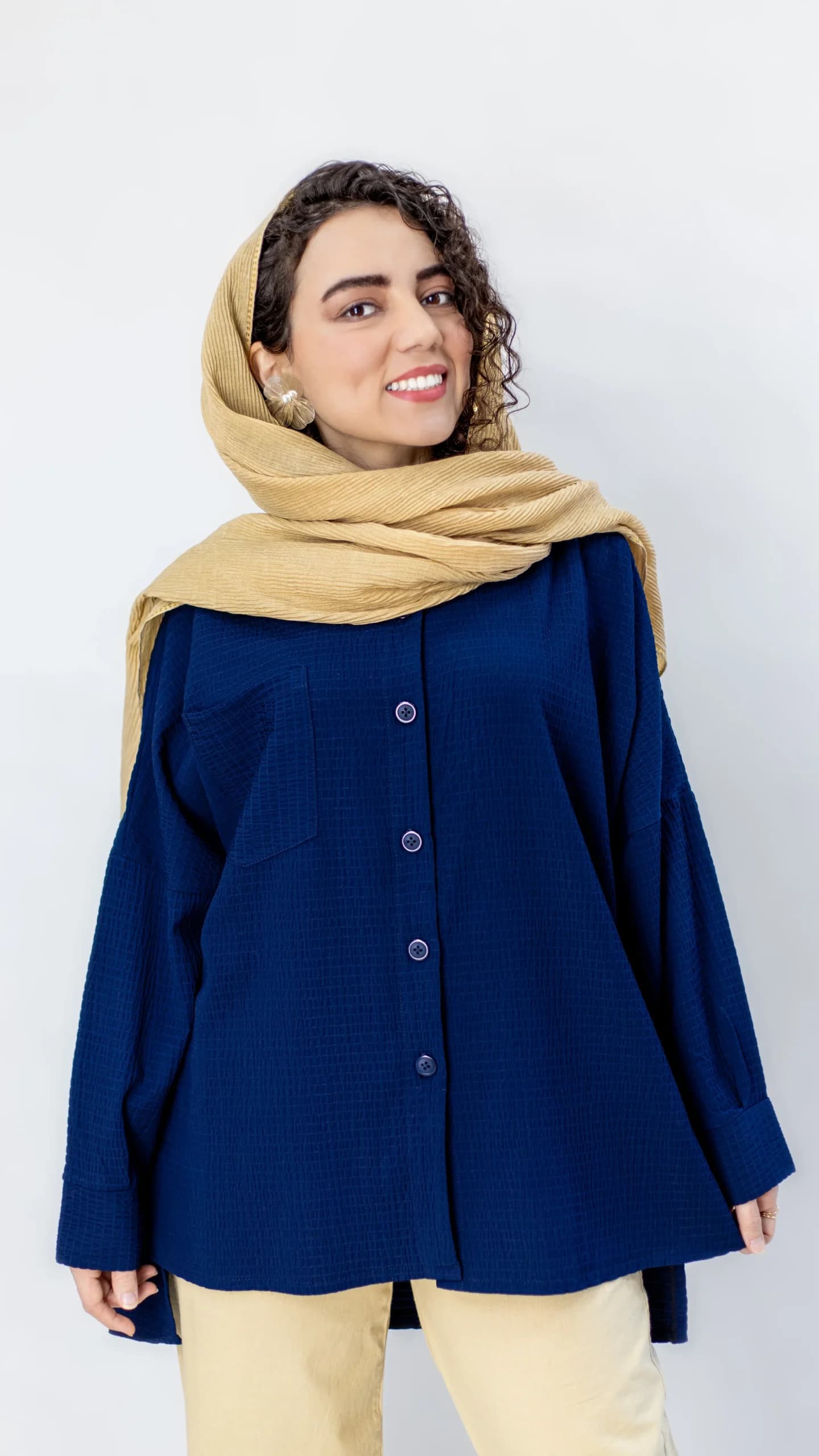مانتو قواره دار — تصویر ۲