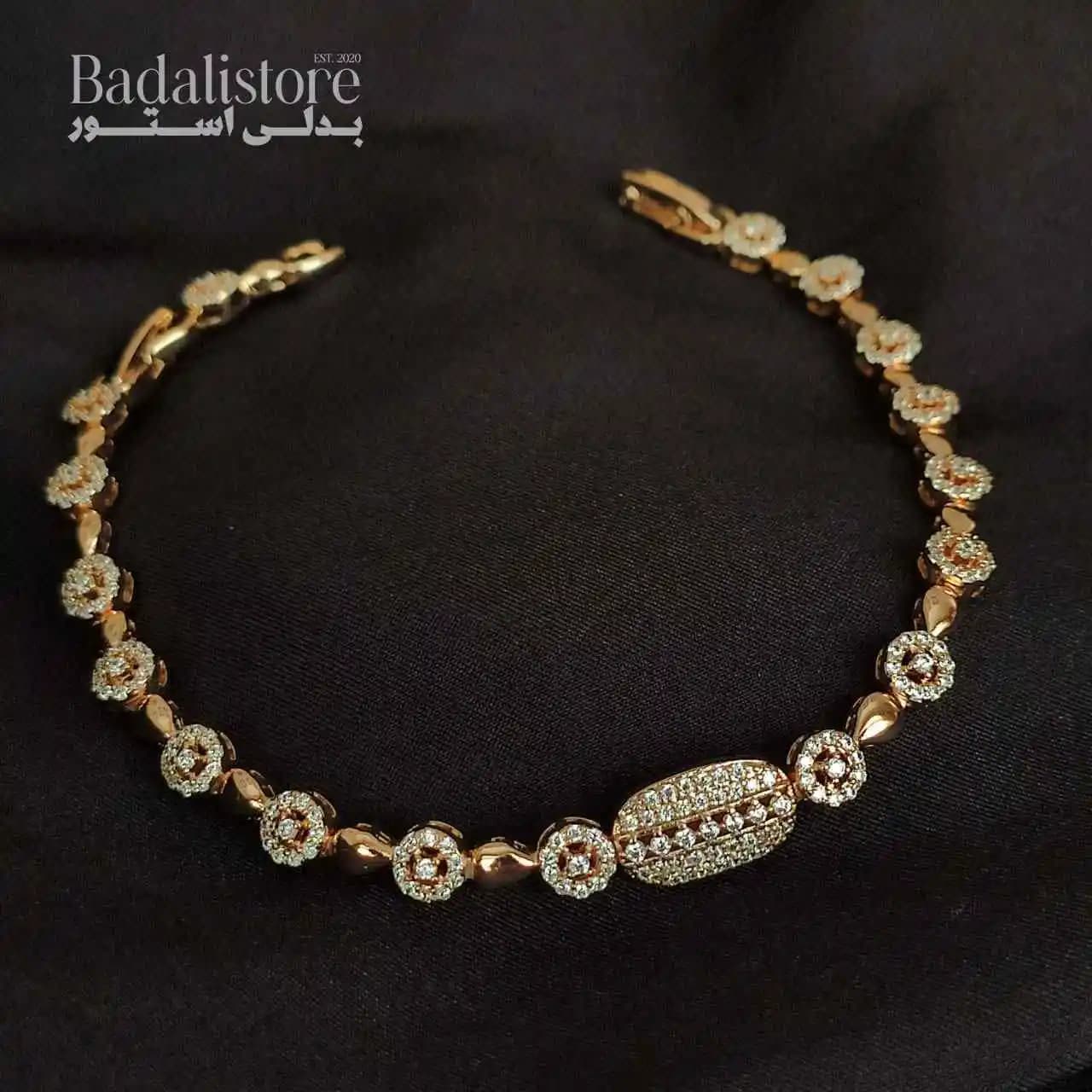 دستبند ژوپینگ طرح طلا زنانه لاکچری نگین دار اصل کد 10048