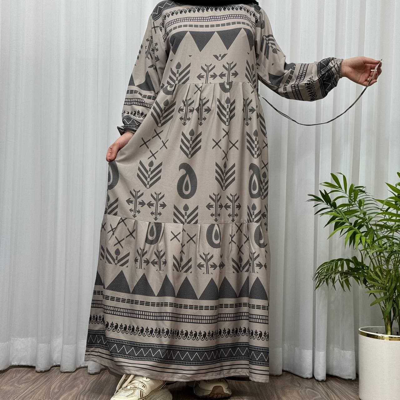 پیراهن ساحلی زنانه بوگاتی مدل ترمه آسمانی — تصویر ۱۲
