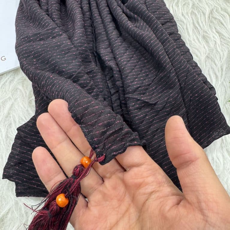 شال دونه برفی منگوله دار کد 805 — تصویر ۲