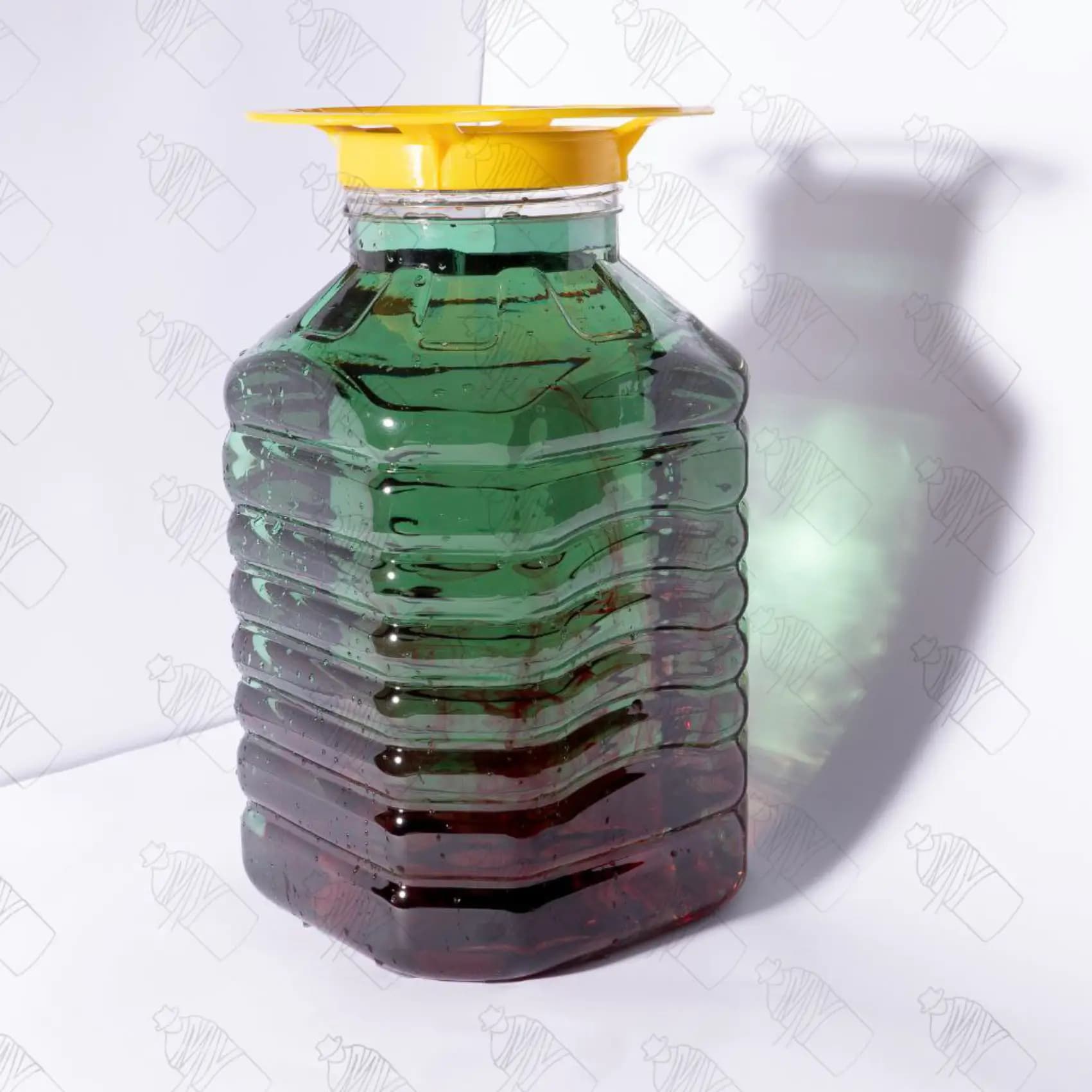 جار ده کیلویی مربع NR 10000 سی سی دهانه 120تعداد در هر بسته 12 عدد