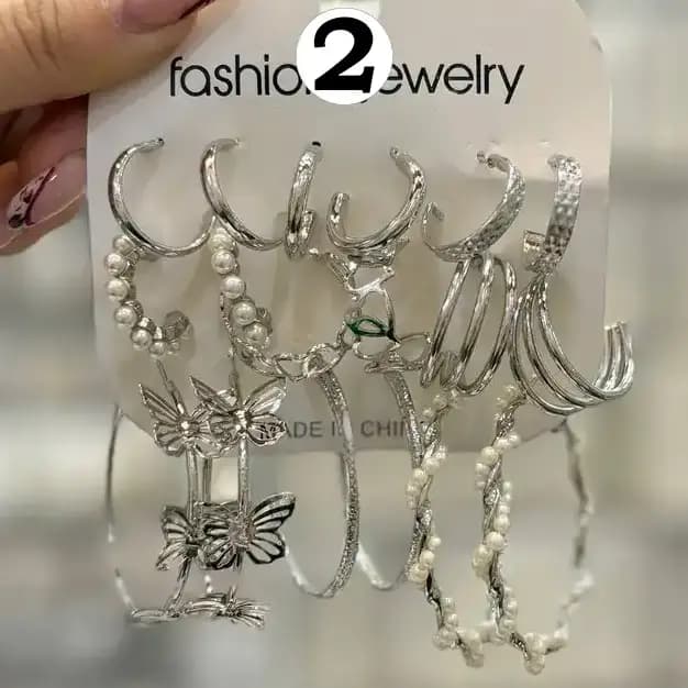 گوشواره زنانه و دخترانه آبکاری نقره پک نقره ای متنوع ضد حساسیت و رنگ ثابت کد agy — تصویر ۵