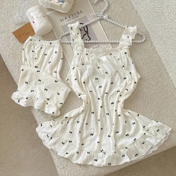 تاپ و شورتک زنانه کریشه کد ۱۰۰۴