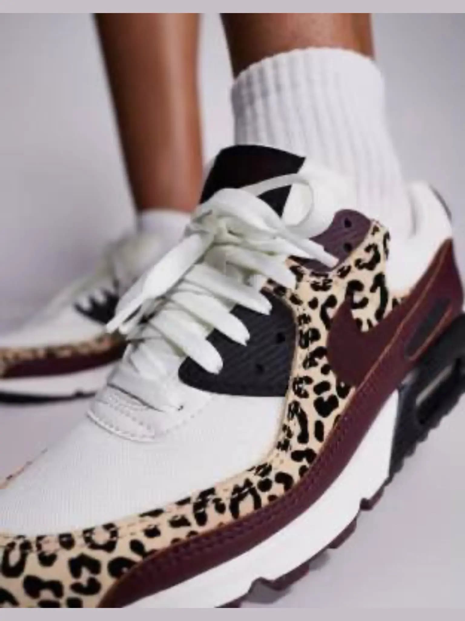 کتونی نایک مدل Air max90 — تصویر ۳