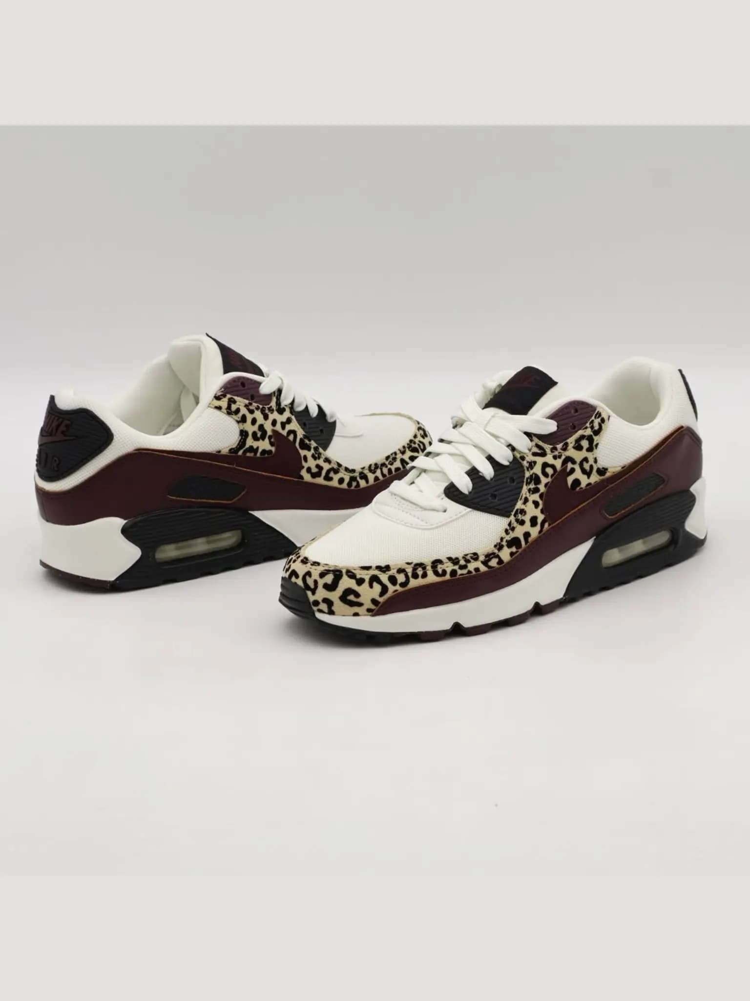 کتونی نایک مدل Air max90 — تصویر ۲