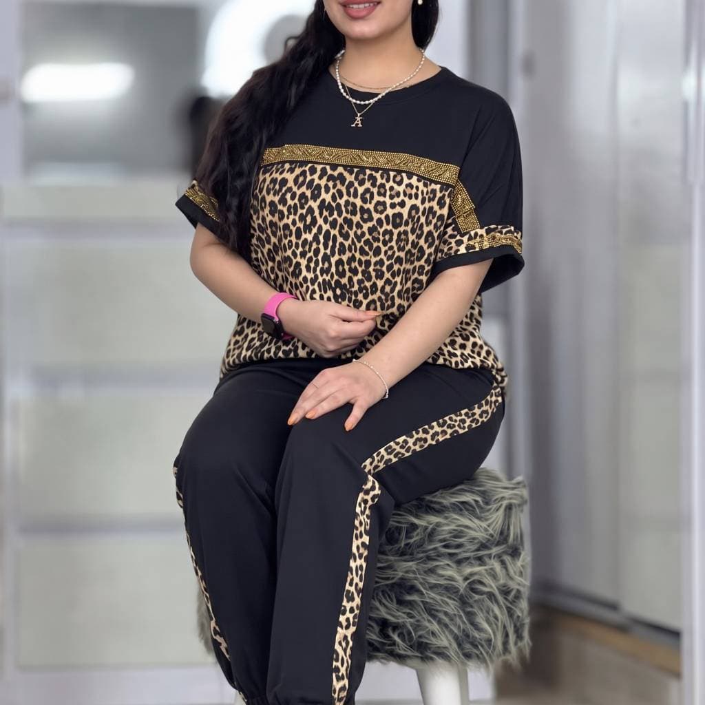 ست تیشرت و شلوار ساتین راحت و در عین حال جذاب — تصویر ۲