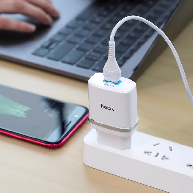 شارژر دیواری برند هوکو مدل C12Q میکرو — تصویر ۵