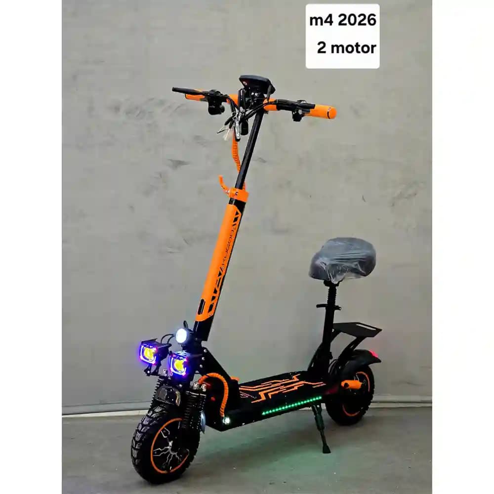 اسکوتر برقی KUGOO M4 2026 | با موتور دوگانه، باربند و طراحی شیک — تصویر ۲