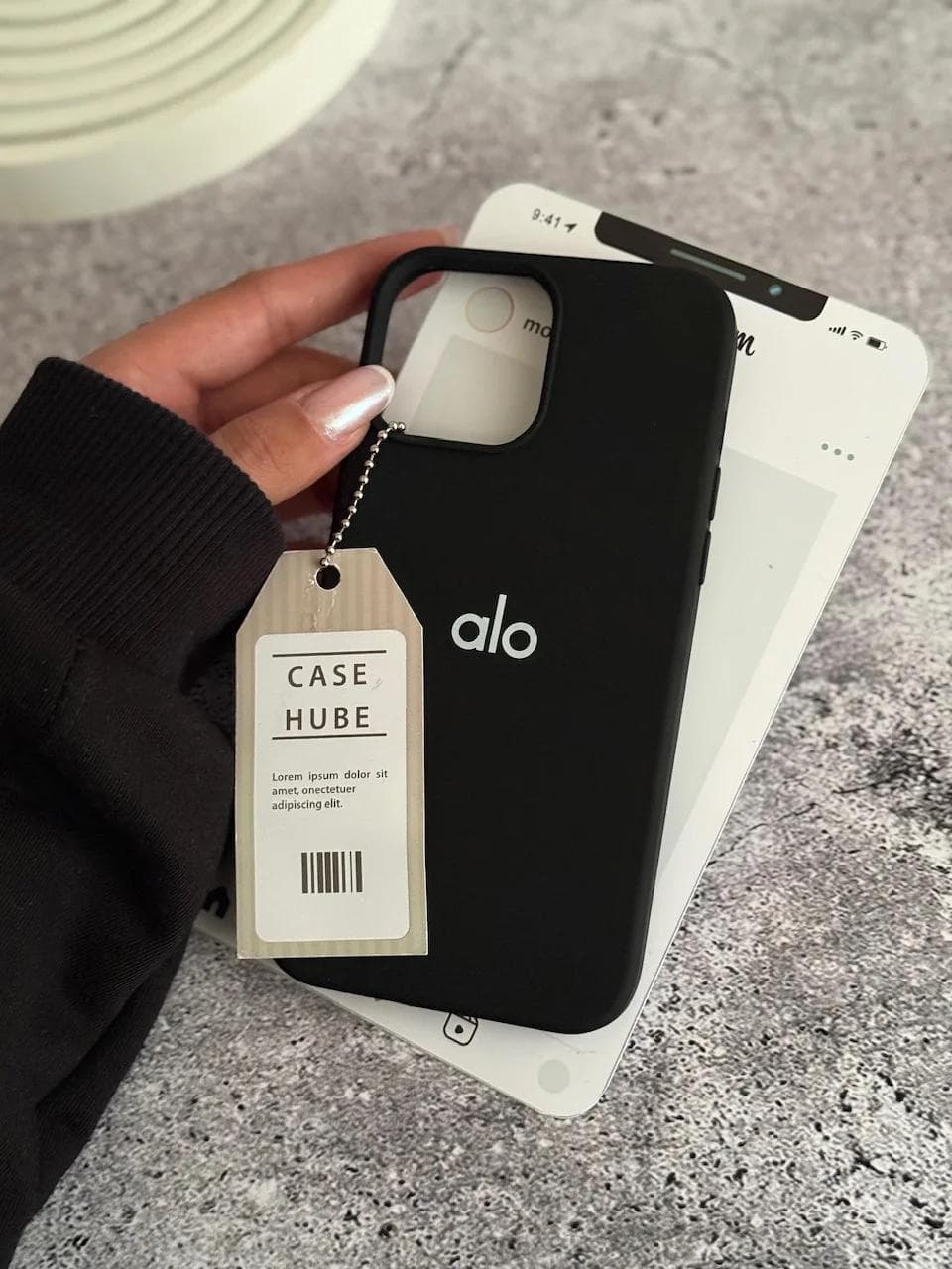 قاب alo سیلیکونی (کدC2144) مناسب برای iPhone 17 — تصویر ۶