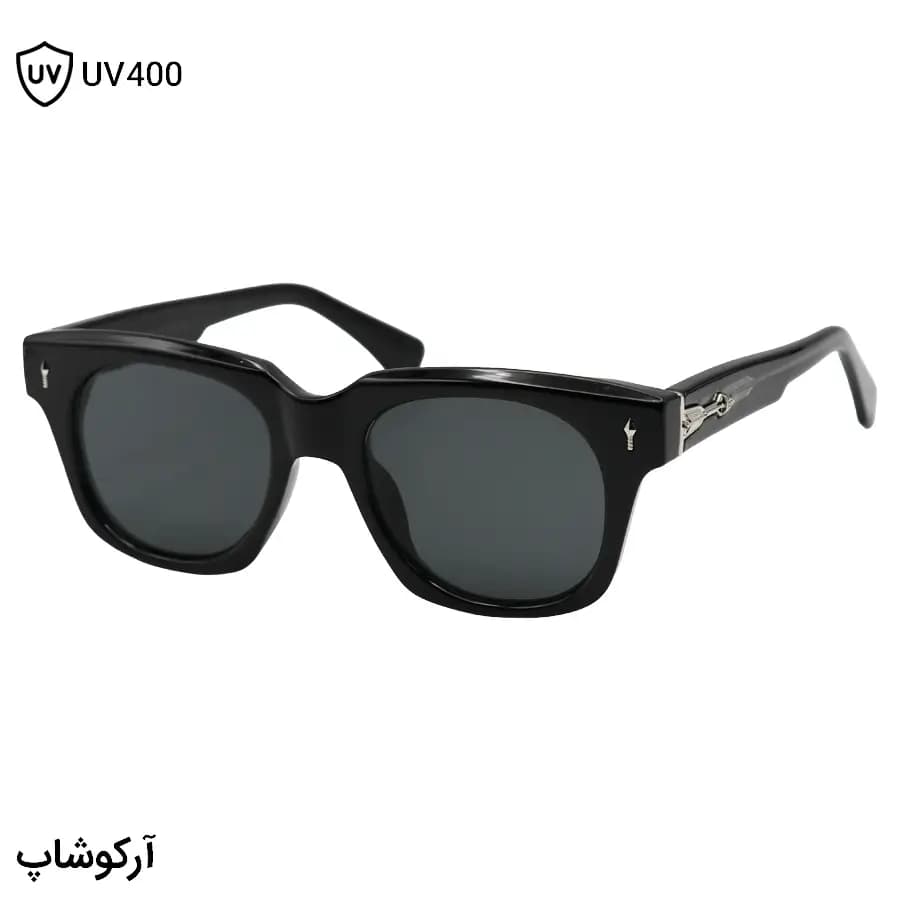 عینک آفتابی TOM FORD با فریم مربعی شکل، رنگ مشکی براق، دسته سیم‌دار و لنز دودی تیره مدل 9883