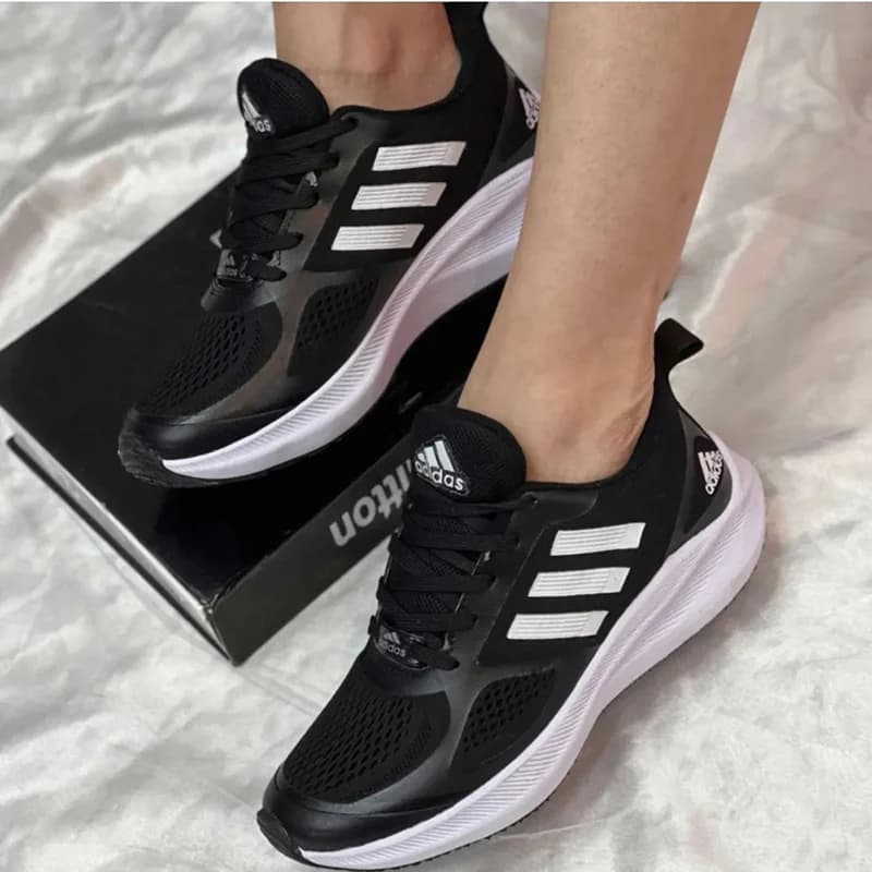 کفش اسپرت مردانه و زنانه مدل آدیداس ( ADIDAS)|رانینگ| رنگ مشکی| سایز 37-44| قابل شستشو|تزریق — تصویر ۲
