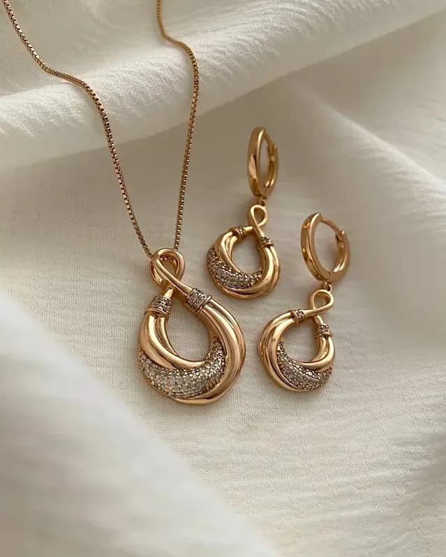 نیم ست موج نگین دار ژوپینگ (با زنجیر)