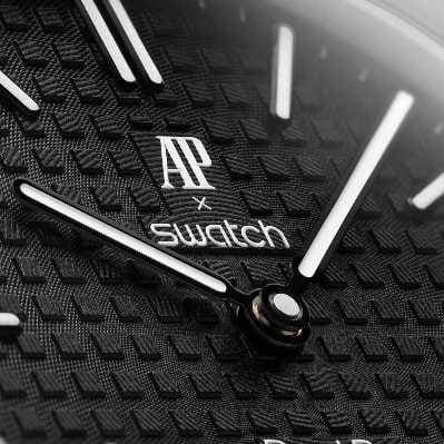 ساعت رویال پاپ Swatch × Audemars Piguet (سواچ × اودمار پیگه) OCHO NEGRO — تصویر ۲