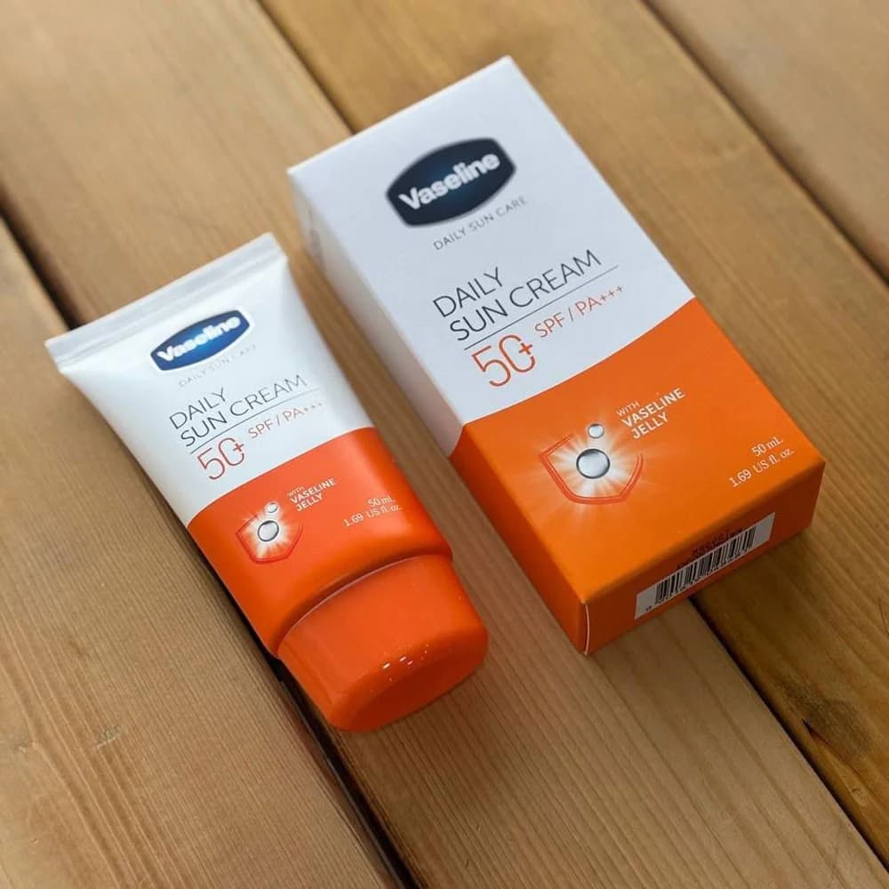 ضد آفتاب آبرسان وازلین مدل Daily Sun با SPF50 حجم 50 میلیلیتر — تصویر ۵