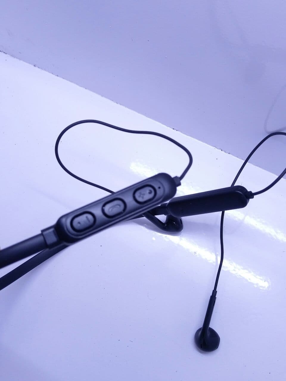 هندزفری بلوتوث دور گردنی BASS L9 — تصویر ۴