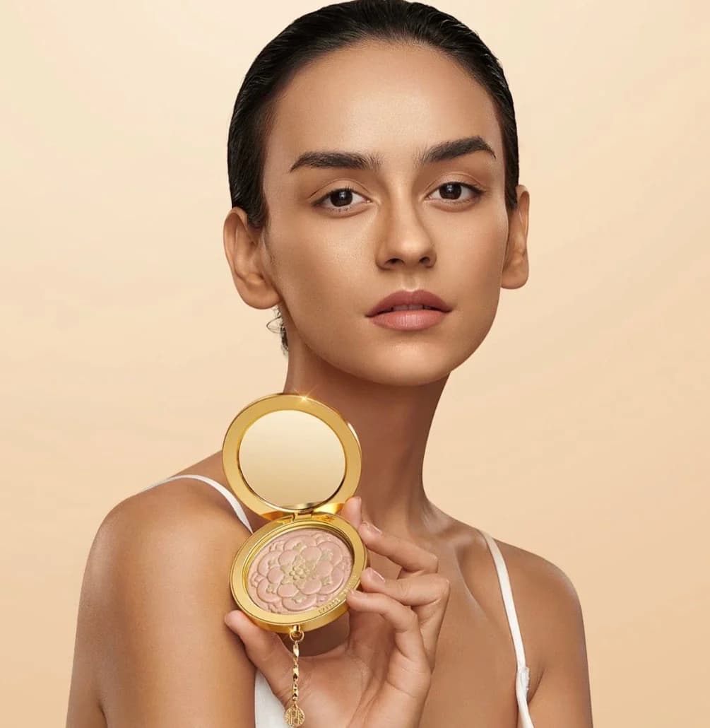 پالت هایلایتر زیسی مدل سلطنتی 9 گرم شماره 01 ZEESEA, PALACE IDENTITY LOTUS HIGHLIGHTER — تصویر ۲