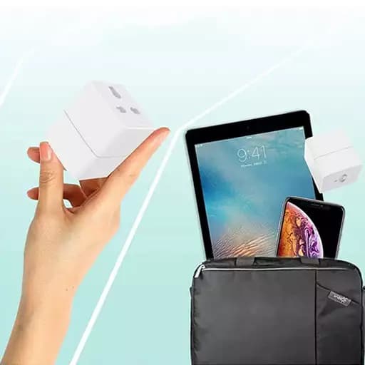 مبدل برق یونیورسال مناسب سفر الدینیو مدل Z4 — تصویر ۴
