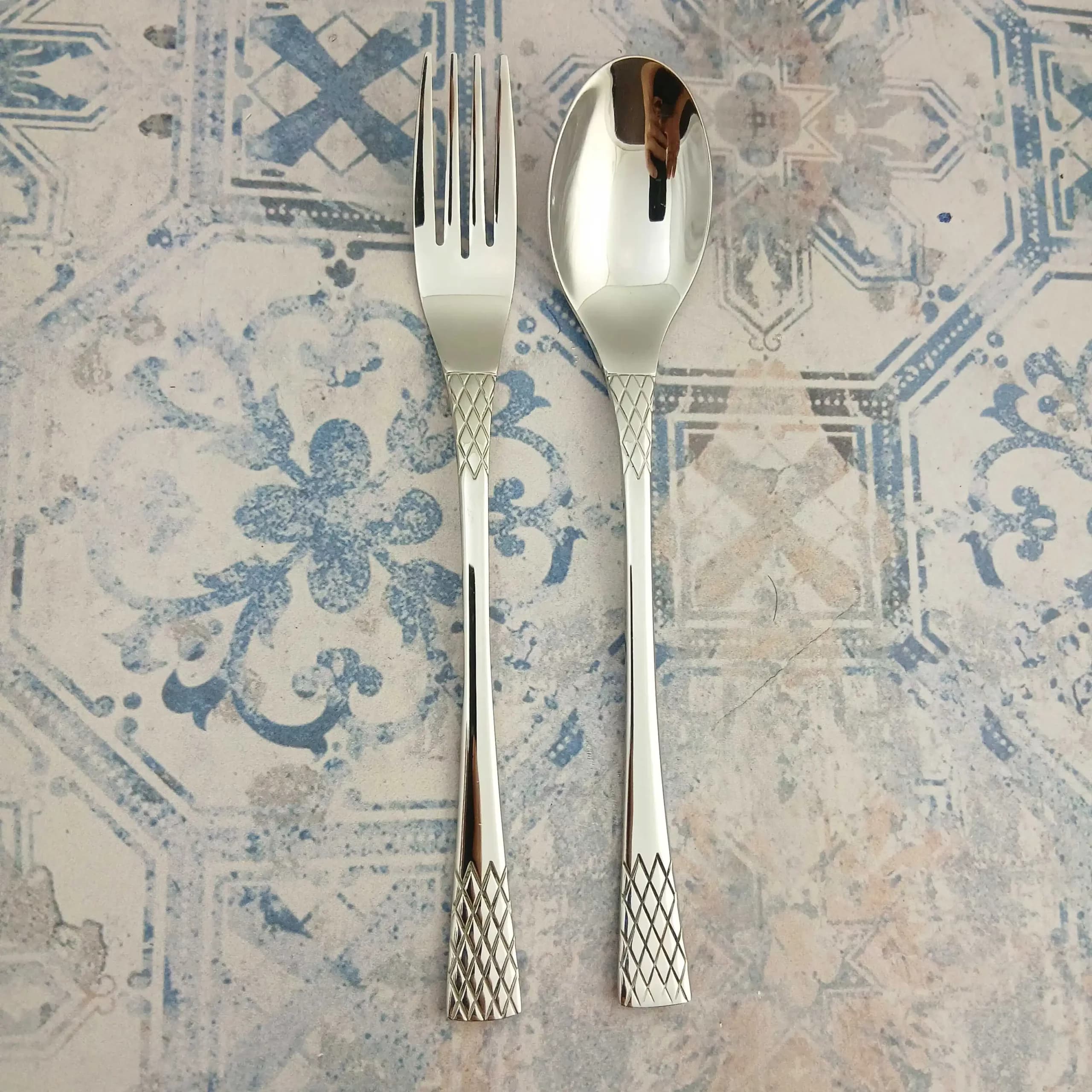 قاشق و چنگال غذاخوری 12 پارچه بیزانس مدل 230 — تصویر ۵