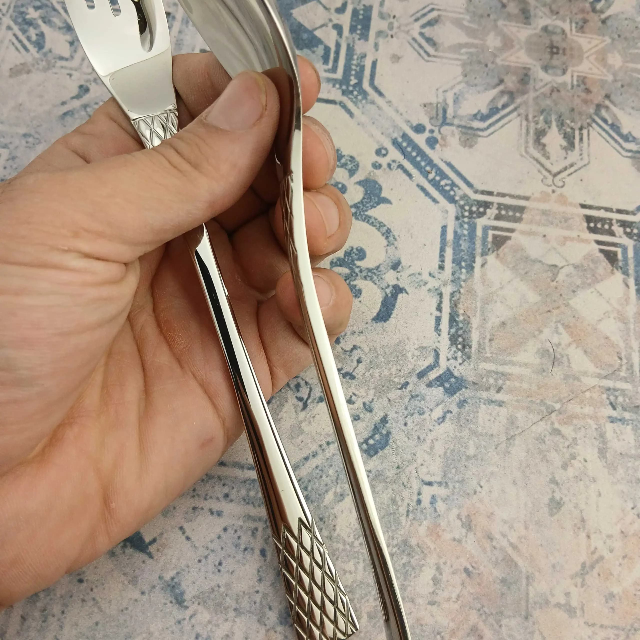 قاشق و چنگال غذاخوری 12 پارچه بیزانس مدل 230 — تصویر ۴
