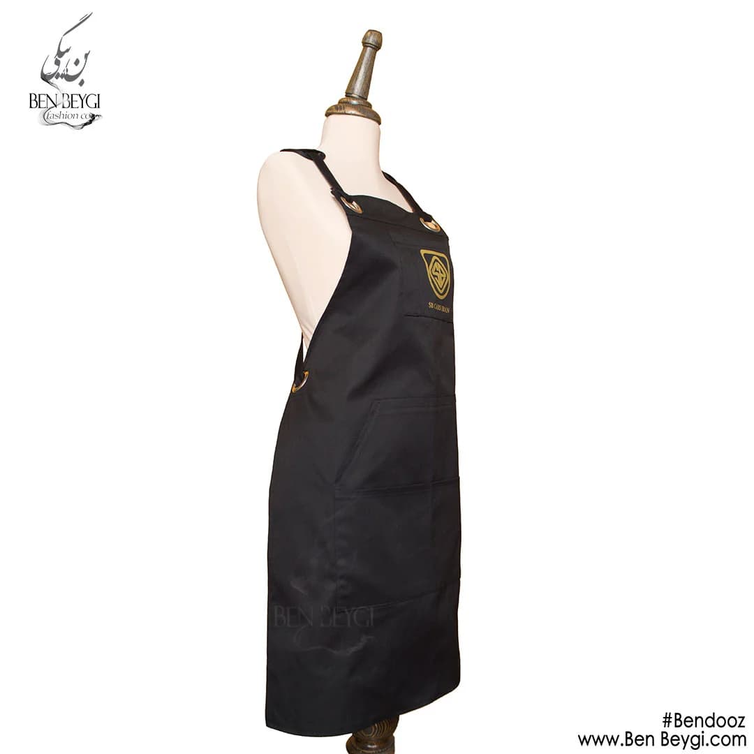 پیشبند کار پارچه کتان پشت ضربدری یراق دار کد 23190 — تصویر ۳