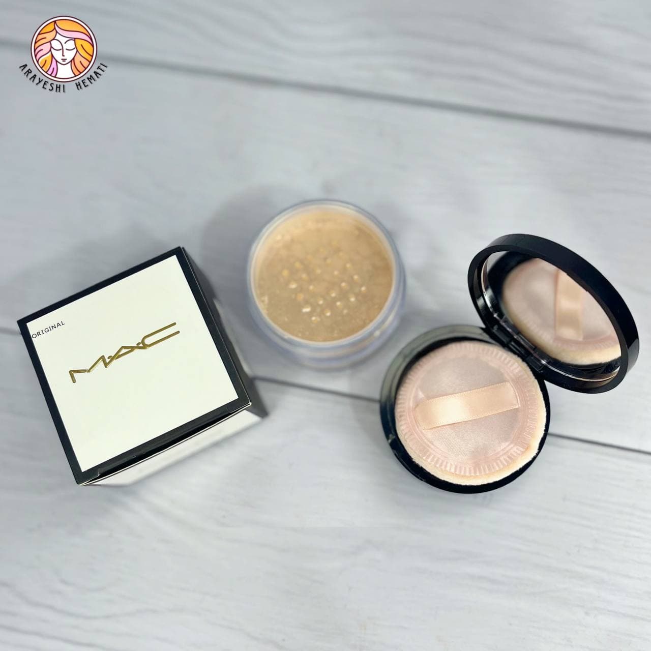 پودر فیکس مک آیینه دار MAC – کد NC25 — تصویر ۳