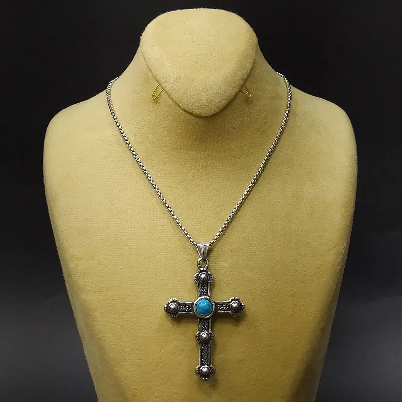 گردنبند استیل صلیب کروم‌هارتز دورو | پلاک Cross Chrome Hearts با طراحی گوتیک و خاص