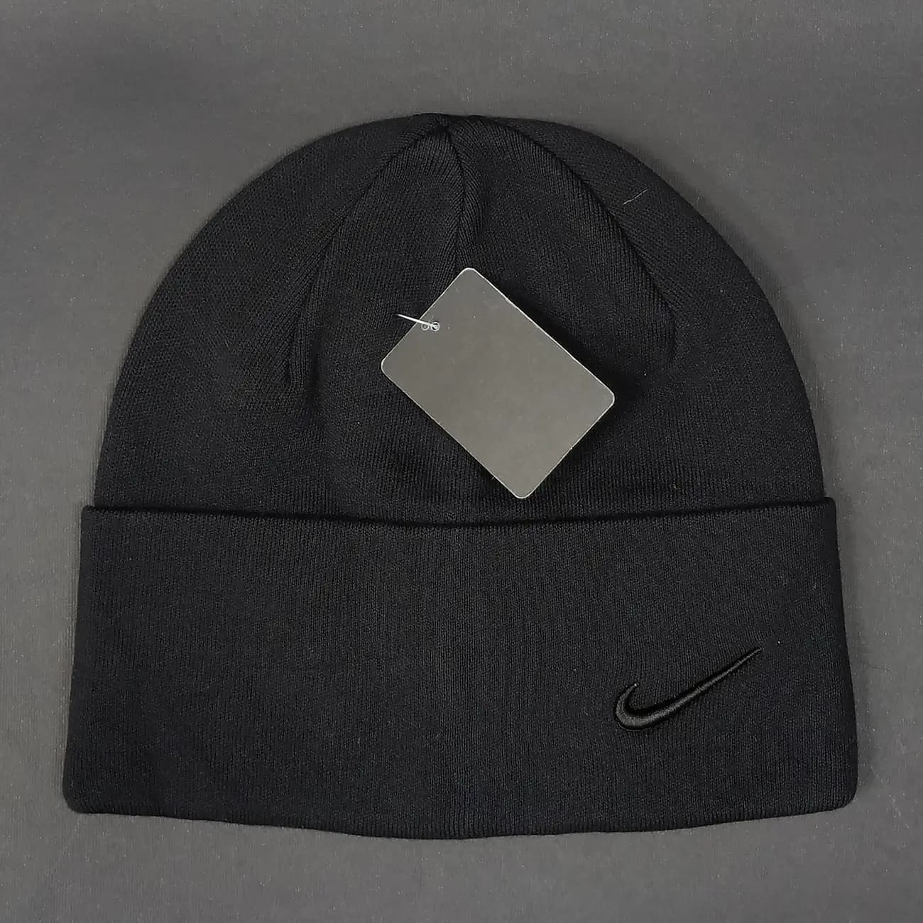 کلاه بافت NIKE نخ پنبه کد 2241 | کلاه زمستانی اسپرت و شیک با طراحی مینیمال — تصویر ۸