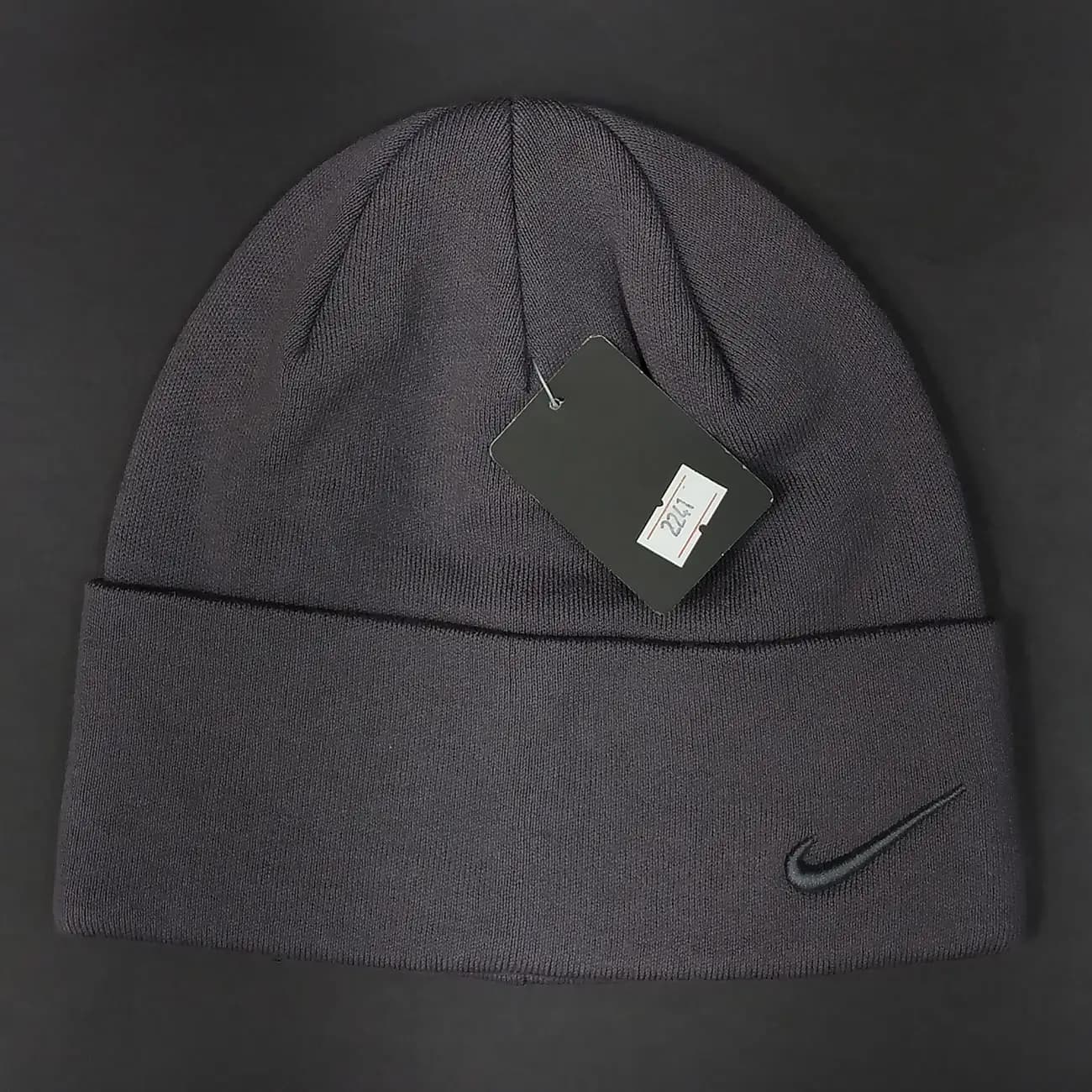 کلاه بافت NIKE نخ پنبه کد 2241 | کلاه زمستانی اسپرت و شیک با طراحی مینیمال — تصویر ۷
