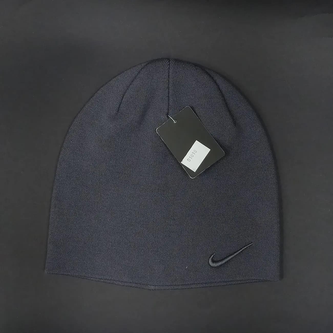 کلاه بافت بدون لبه Nike کد 1010 | کلاه اسپرت مینیمال و شیک مناسب استایل روزمره و ورزشی — تصویر ۵