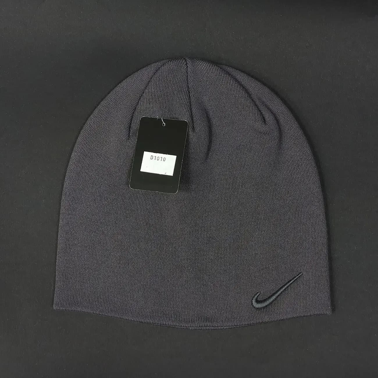 کلاه بافت بدون لبه Nike کد 1010 | کلاه اسپرت مینیمال و شیک مناسب استایل روزمره و ورزشی — تصویر ۴