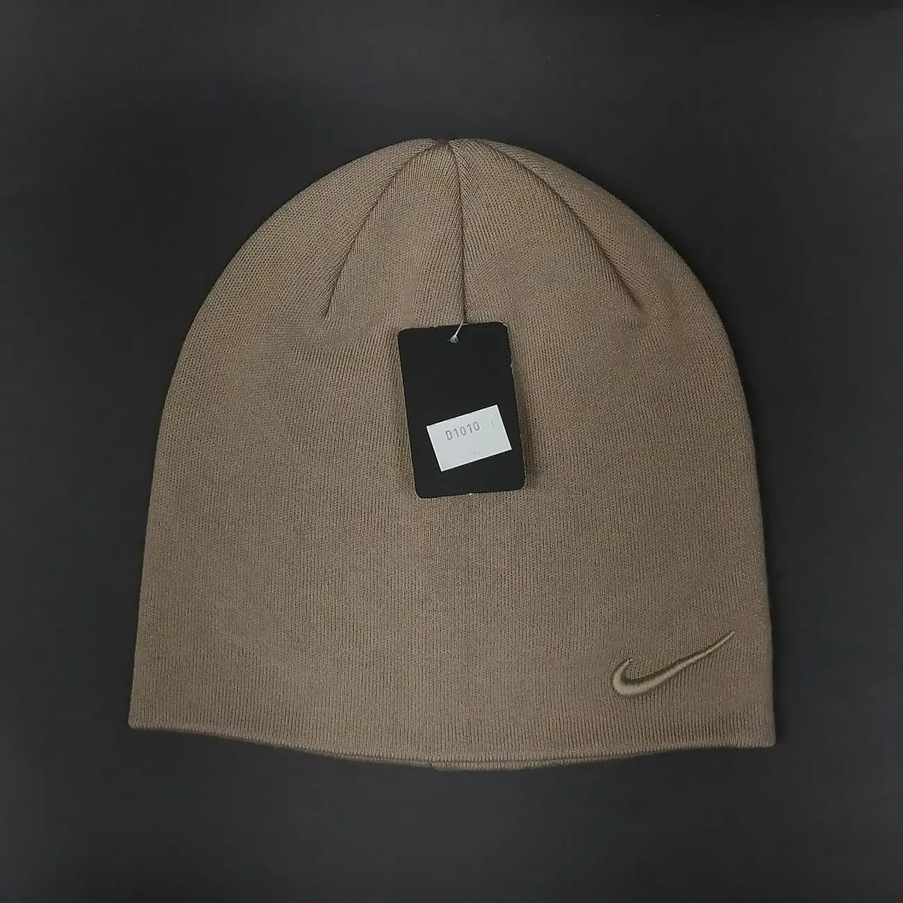 کلاه بافت بدون لبه Nike کد 1010 | کلاه اسپرت مینیمال و شیک مناسب استایل روزمره و ورزشی — تصویر ۶
