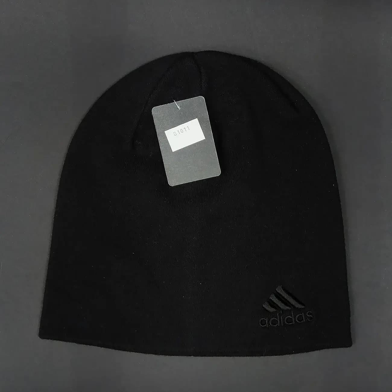 کلاه بافت بدون لبه Adidas کد 1011 | کلاه اسپرت مینیمال و ترند مناسب استایل ورزشی و روزمره — تصویر ۷