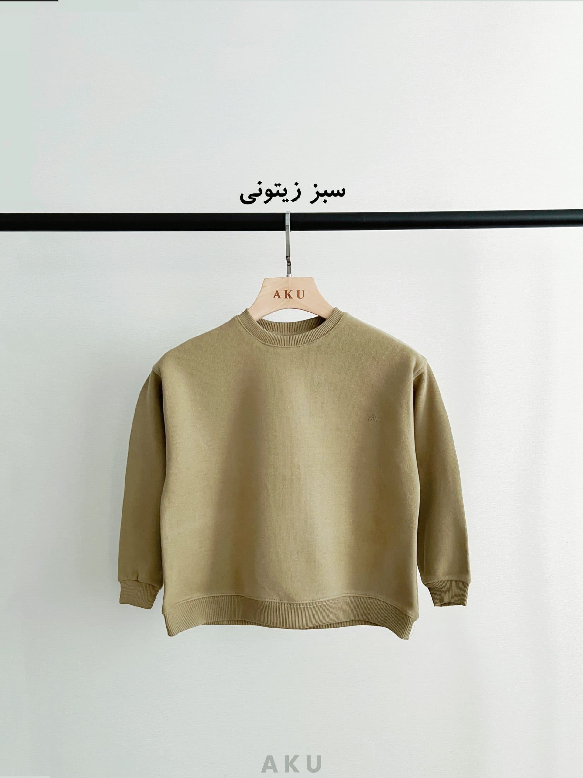 بلوز تک(AKU) — تصویر ۳