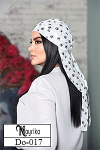 دورگ (سر بند) نخی سفید با شقایق مشکی کد Do-017
