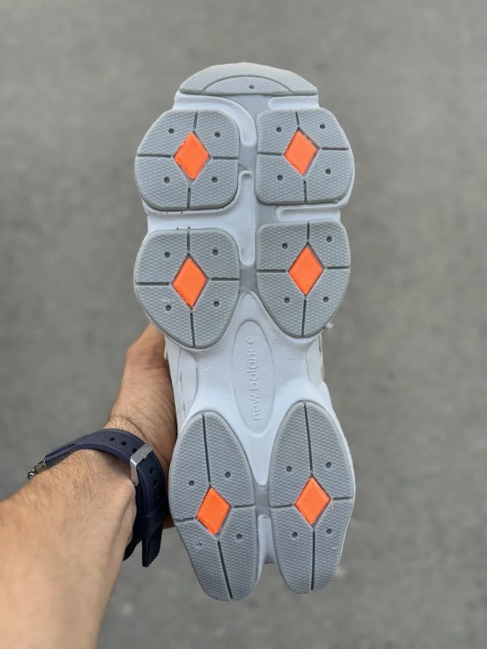 نیوبالانس 9060 / طوسی سفید / TS — تصویر ۱۰