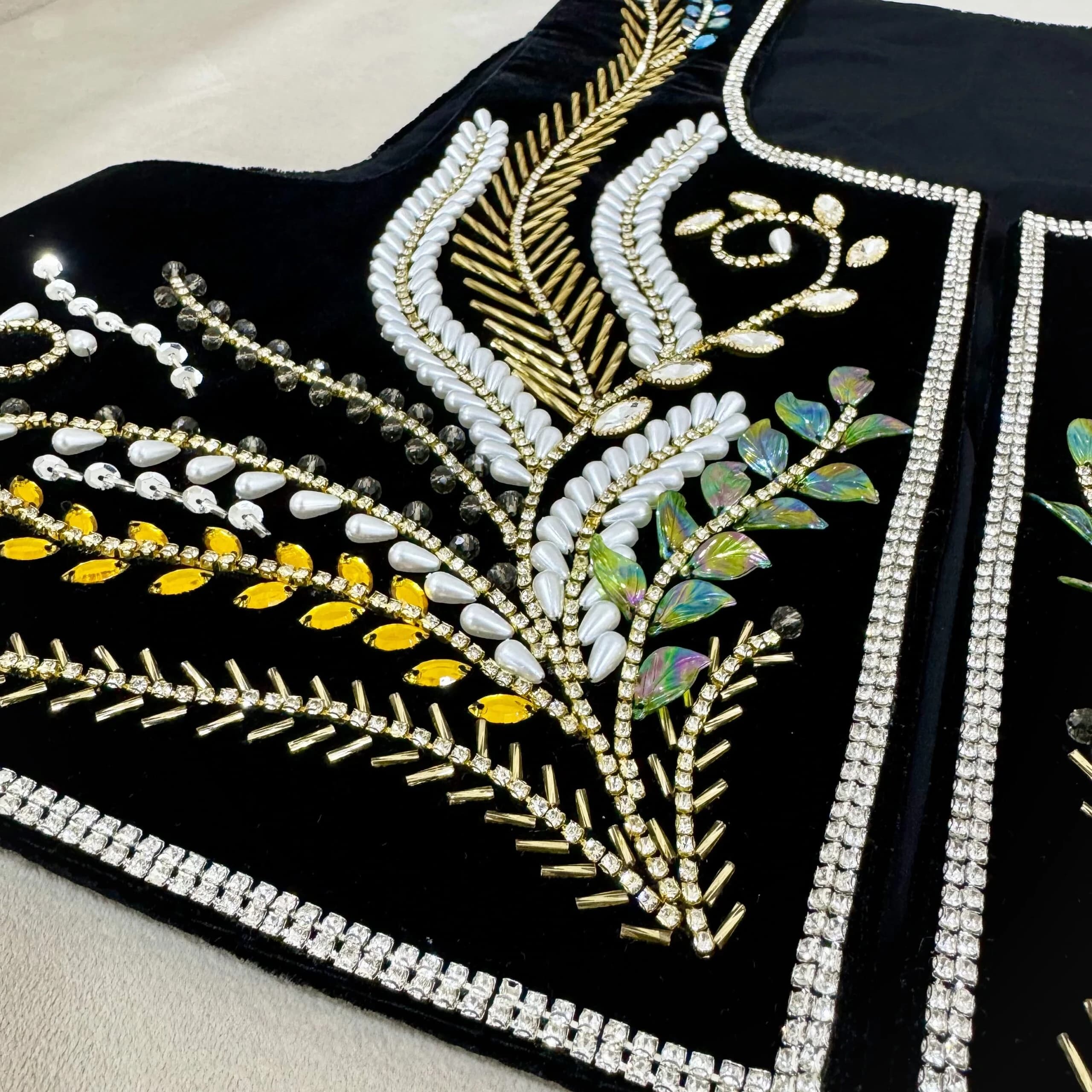 سخمه مخمل جواهردوزی طرح گندم هارمونی کد 1112 — تصویر ۲