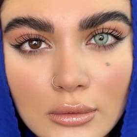 لنز سبز آبی باربی بلو برند یونیک — تصویر ۳
