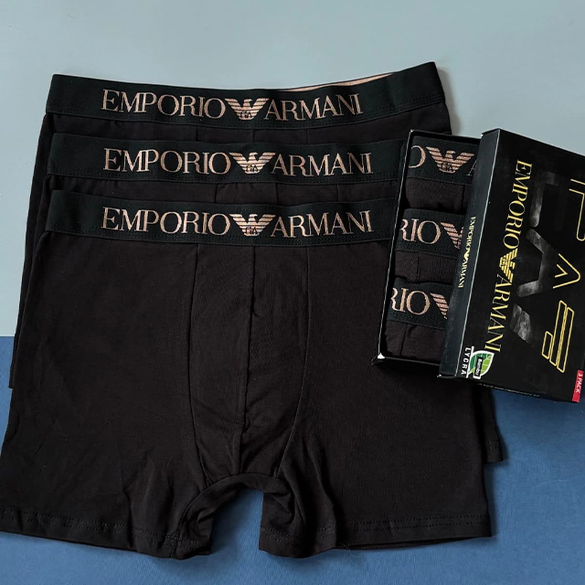شورت نیم پا مردانه پک 3 عددی Emporio Armani (آرمانی) | کیفیت ترک، راحتی و استایل شیک