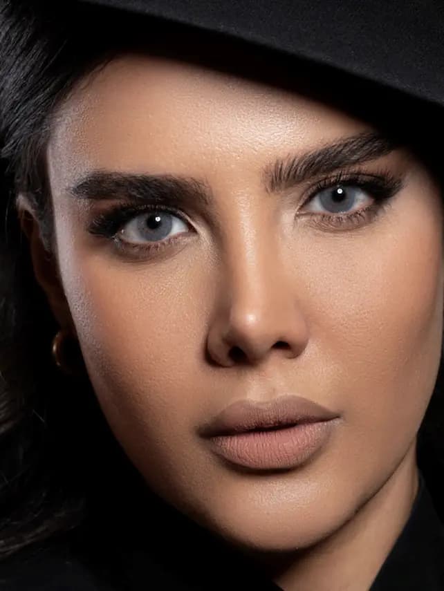 لنز دیزی گری(طوسی آبی روشن بدون دور )