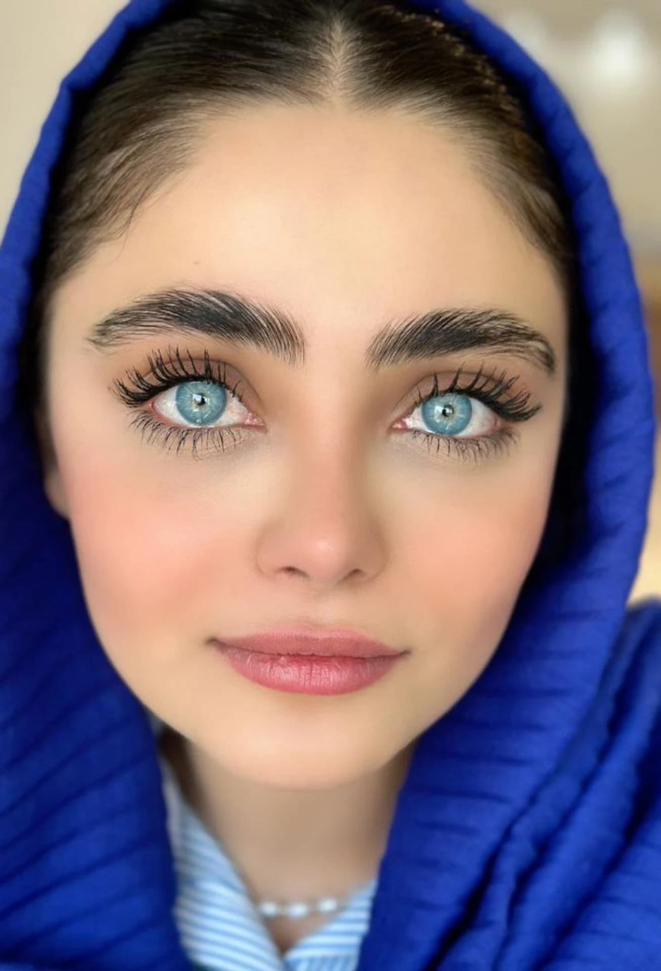لنز چلسی بلو(آبی اقیانوسی روشن)
