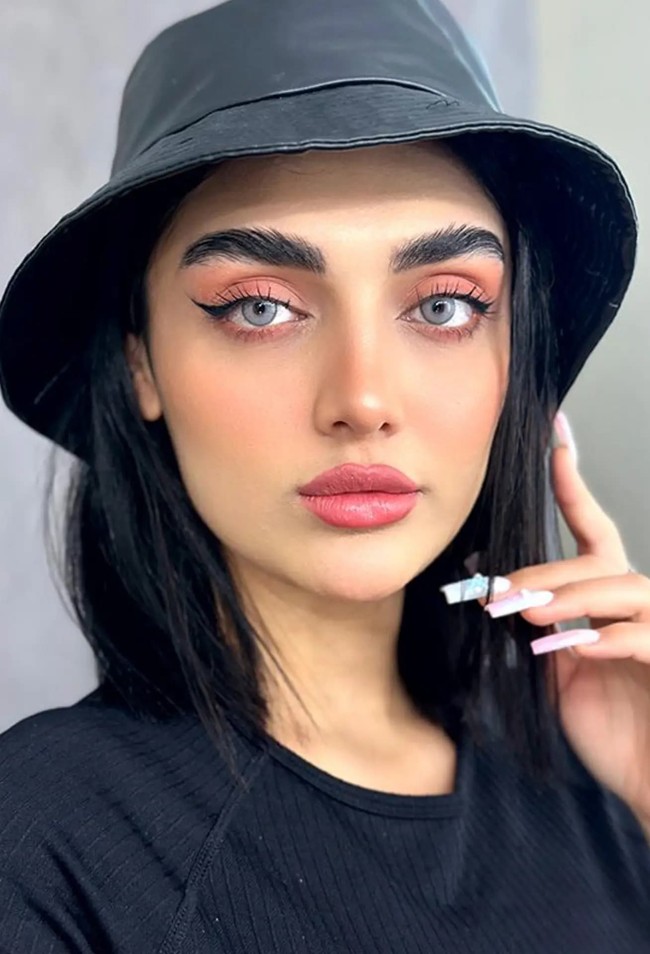 لنز ربل گری(طوسی مطلق عروسکی)